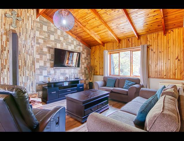 3 BEDROOM APARTMENT RENTED IN PETERVALE